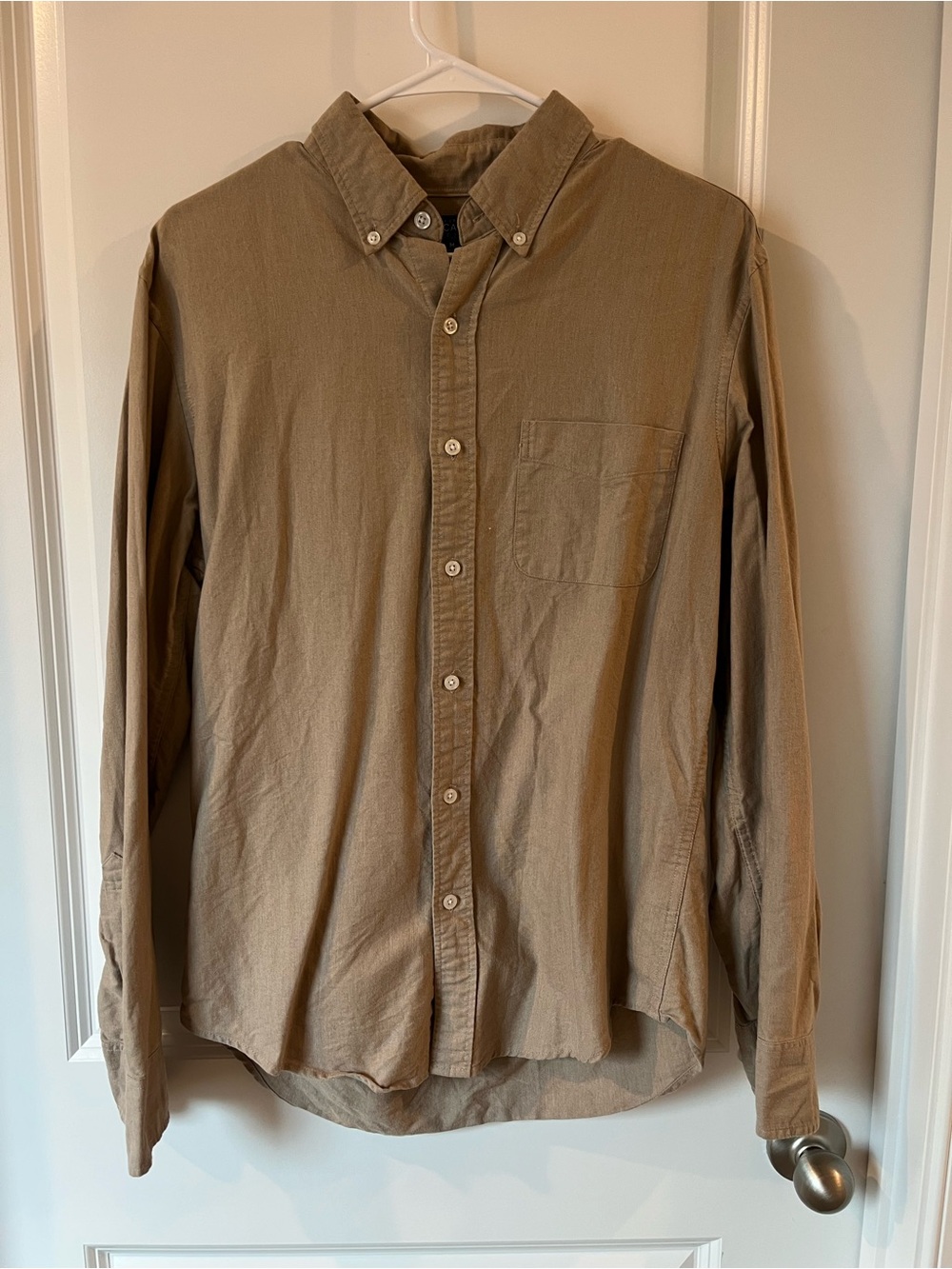 J.Crew Men’s Mercantile Flex Medium Long Sleeve Tan Beige Button Down